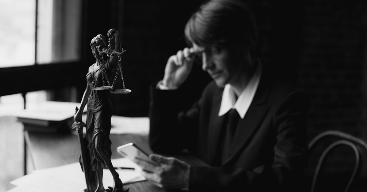 Tribunal Supremo absuelve a exdecano de Málaga por desobediencia